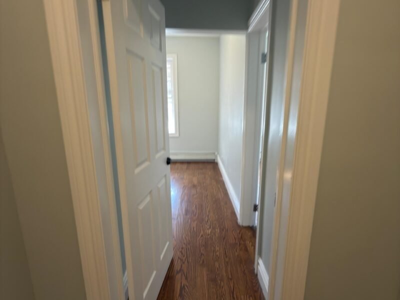 45 E 26th St APT 1, Bayonne, NJ 07002