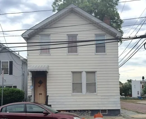 60 Holland St #1, Newark, NJ 07103