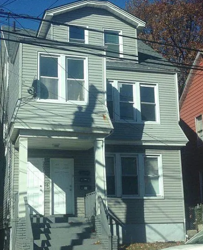 690 18th Ave #1, Irvington, NJ 07111