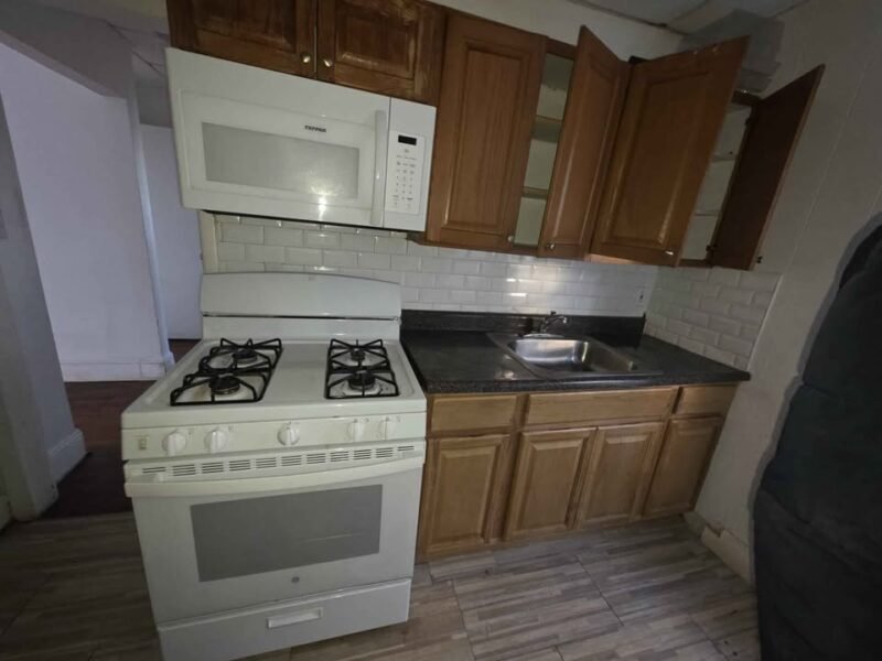 701 Kensington Ave Apt D Plainfield, NJ 07060