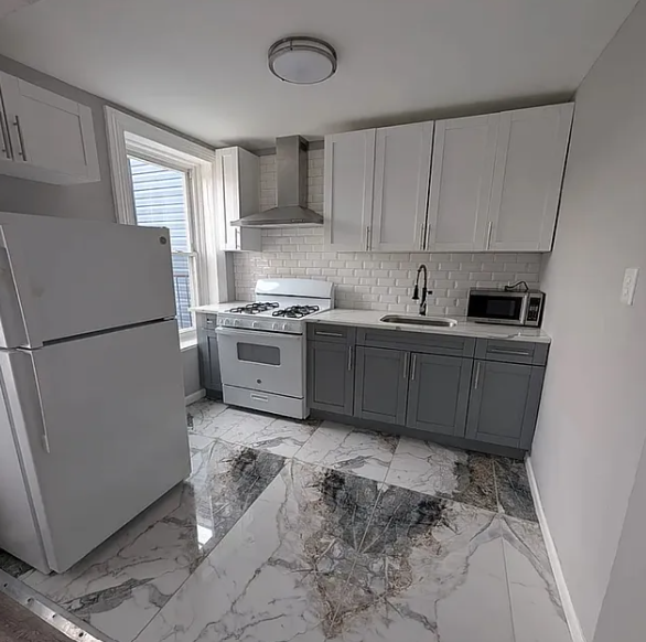 86 Irving St APT 2, Jersey City, NJ 07307