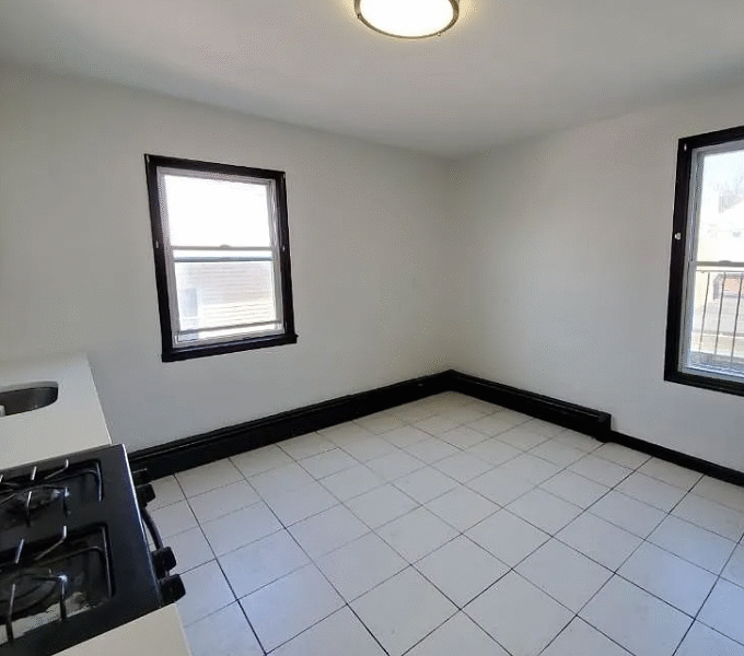 93 Garden St #2R newark, NJ 07105