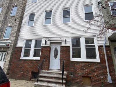 107 Magazine St #2R, Newark, Nueva Jersey, 07102.