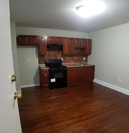 112 Monroe St APT 1, Roselle, NJ 07203