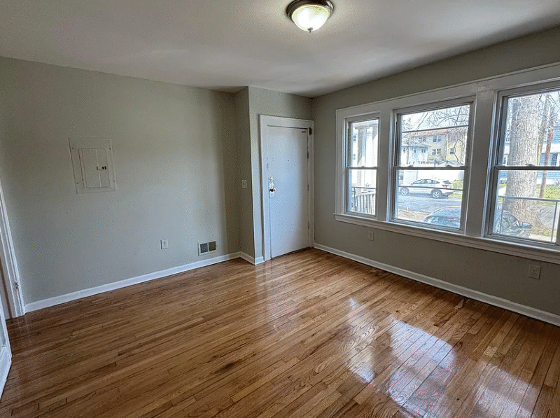 112 Monroe St APT 2, Roselle, NJ 07203