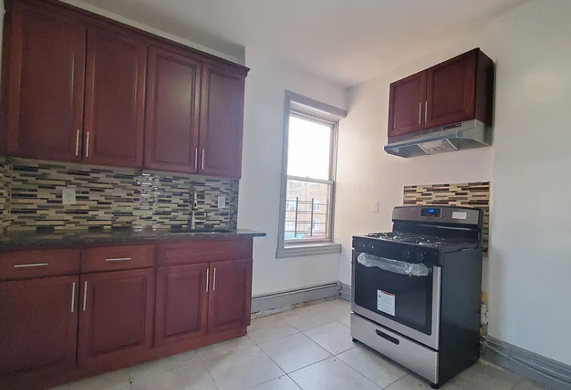 113 Martin Luther King Jr Dr #2B, Jersey City, NJ 07305