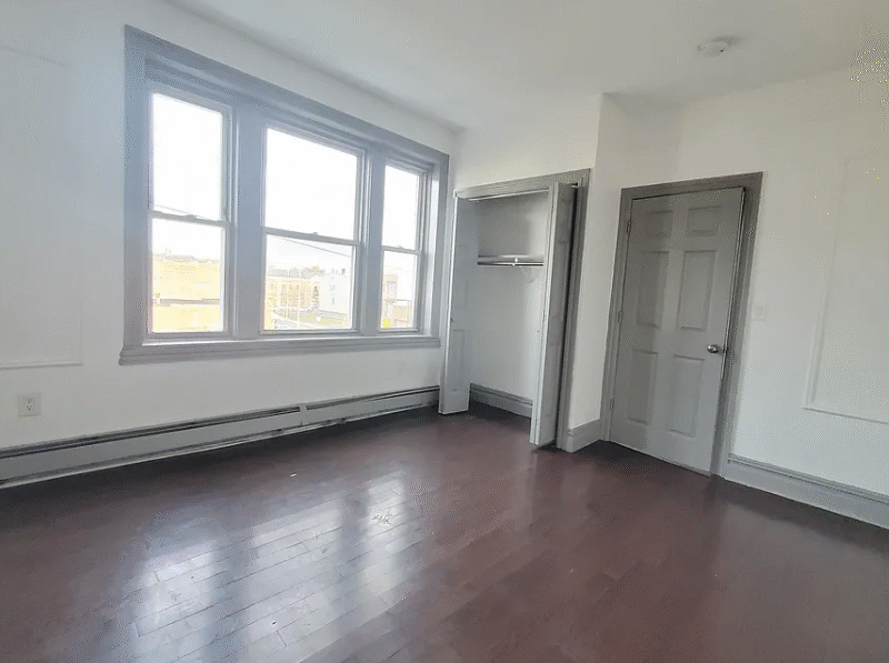 113 Martin Luther King Jr Dr #2B, Jersey City, NJ 07305