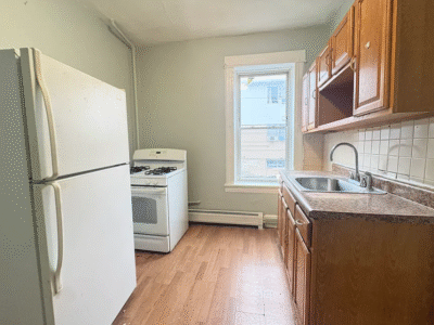 115 Brown Pl APT 1, Jersey City, NJ 07305