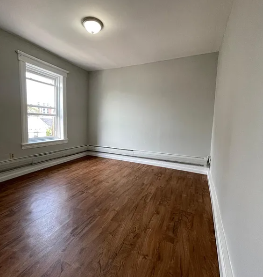 115 Brown Pl APT 8, Jersey City, NJ 07305