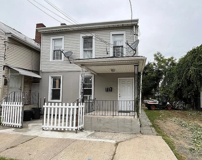 20 Amity St #1 Paterson, NJ 07522