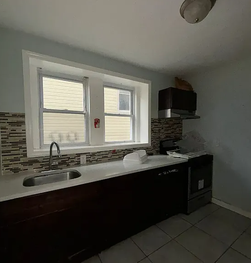 132 N Grove St Apt 11 East Orange, NJ 07017