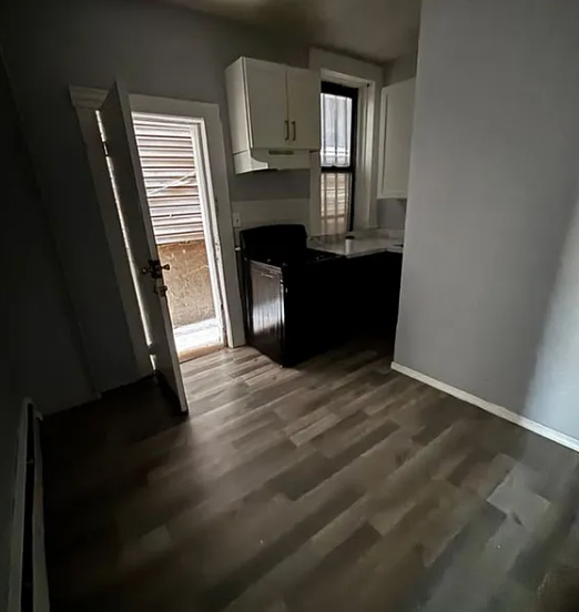 137 3rd St APT 2, Passaic, NJ 07055