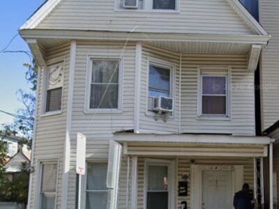 152 Chadwick Ave #1, Newark, Nueva Jersey, 07112.