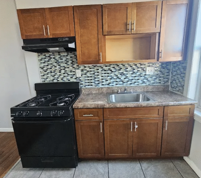 222 3rd St #7 Elizabethport, NJ 07206