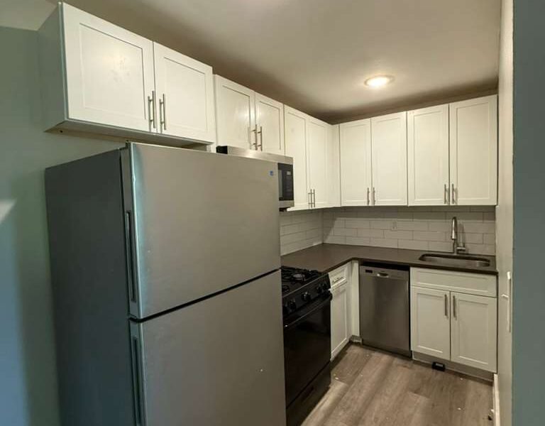 117 Wade St #1G, Jersey City, Nueva Jersey, 07305.