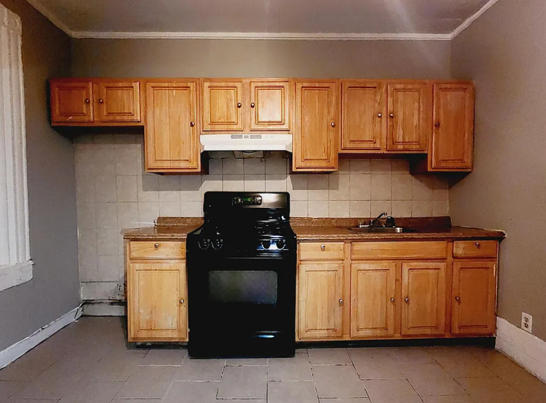 24 Fulton Ave Floor 2, Jersey City, NJ 07305