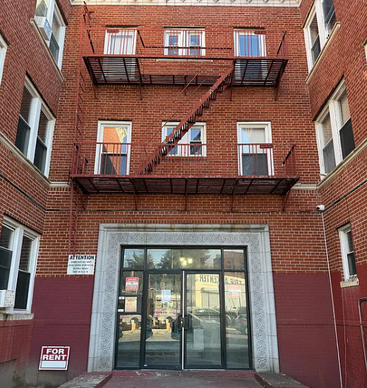 8 Monticello Ave #3 Newark, NJ 07106