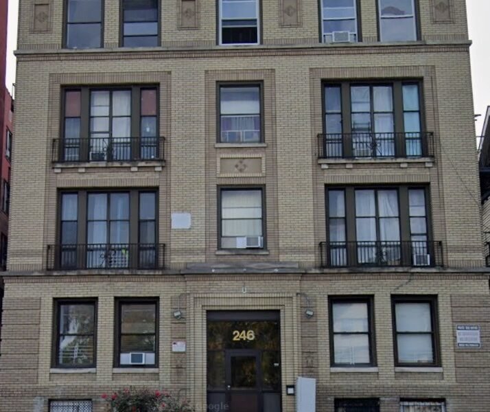 246 Roseville Ave #3D, Newark, Nueva Jersey, 07107.