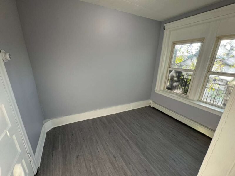 45 Jones St #5, Newark, Nueva Jersey, 07103.