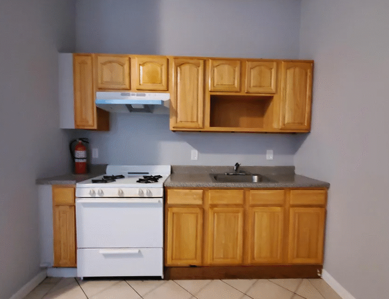 16 Willoughby St #1, Newark, NJ 07112