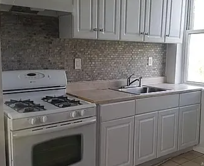 572 Springfield Ave #301, Newark, NJ 07103