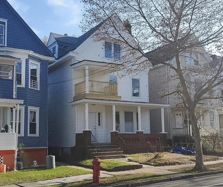 274 High St Floor 1, Orange, NJ 07050