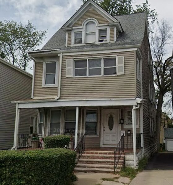 325 North Grove Street #2, East Orange, Nueva Jersey, EE. UU.