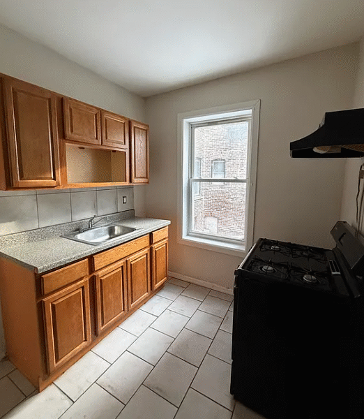 333 Park Ave APT 35, Newark, NJ 07107