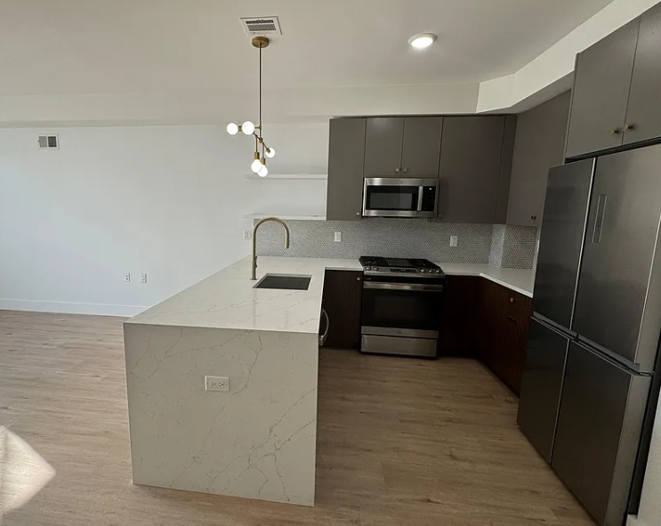 276 Duncan Ave #4, Jersey City, NJ 07306