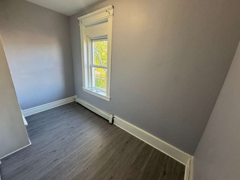 45 Jones St #5, Newark, Nueva Jersey, 07103.
