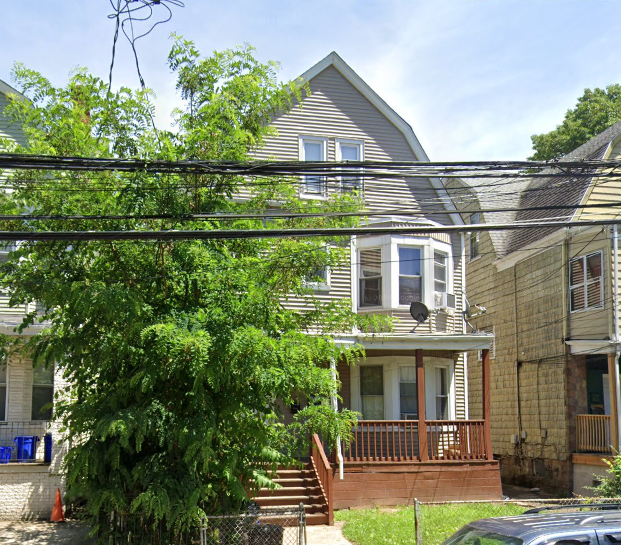 848 S 15th St, Newark, NJ 07108