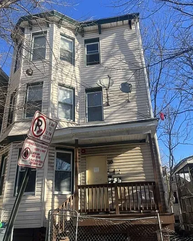 86 Temple St #3, Paterson, NJ 07522