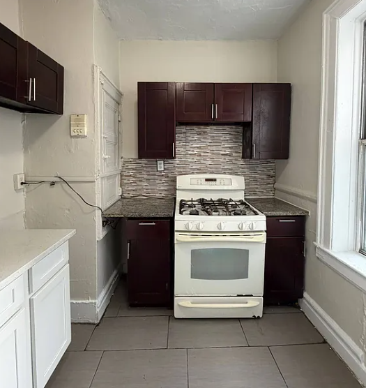 424 Park Ave APT 24, East Orange, NJ 07017