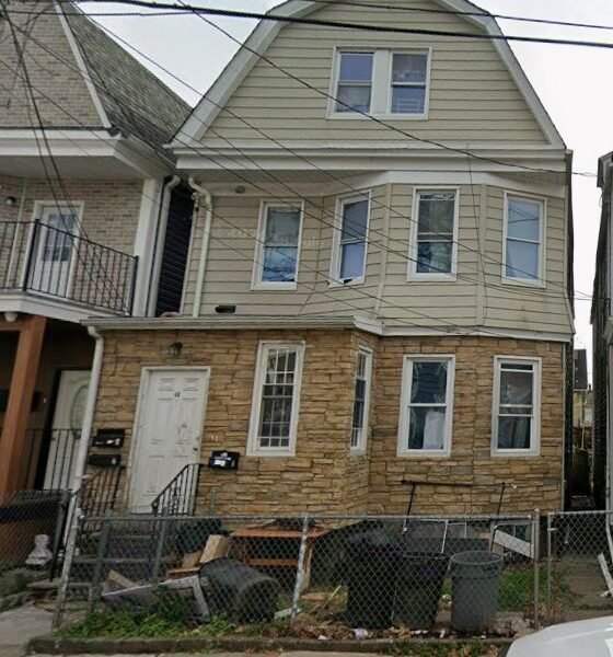 44 Durand Pl #3, Irvington, Nueva Jersey, 07111.