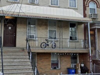 45 E 26th St #1, Bayonne, Nueva Jersey, 07002.