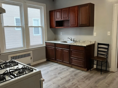 161 Norman Rd Apt 2 Newark, NJ 07106