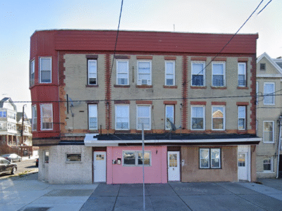 646 Kennedy Blvd #2, Bayonne, NJ 07002