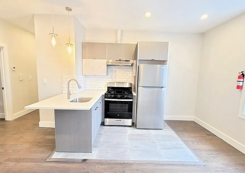 535 Hawthorne Ave APT 104, Newark, NJ 07108