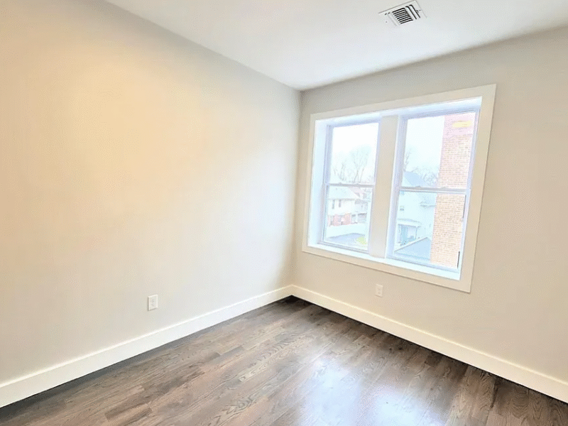 535 Hawthorne Ave APT 104, Newark, NJ 07108