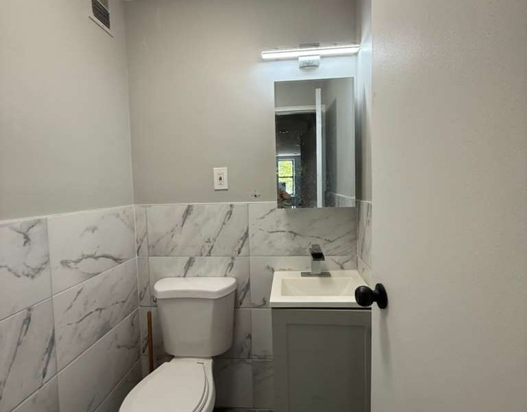 117 Wade St #1G, Jersey City, Nueva Jersey, 07305.