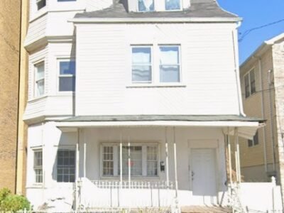 71 W Alpine Ave #3, Newark, Nueva Jersey, 07103.