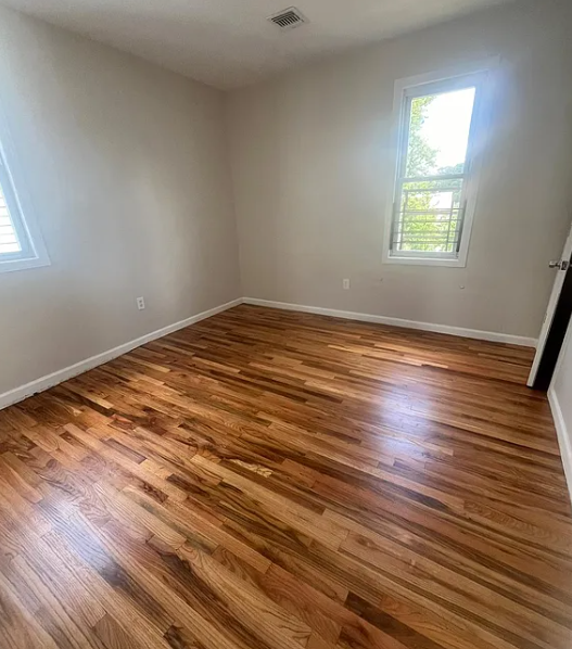 788 S 19th St #2, Newark, NJ 07103