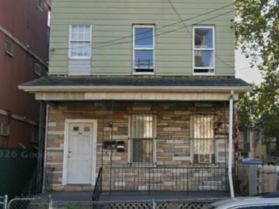 954 E Grand #3, Elizabeth, Nueva Jersey, 07201.