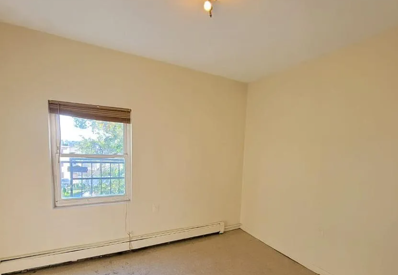 687 Summer Ave Floor 1, Newark, NJ 07104