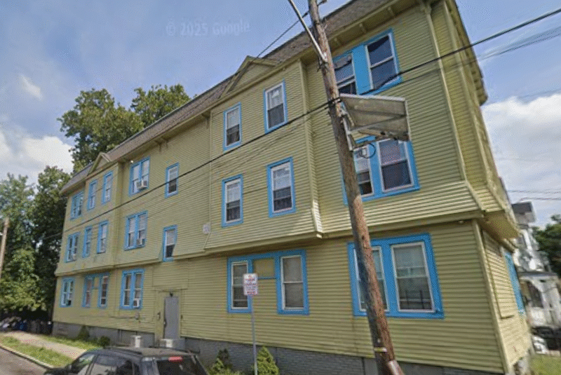 53 Tillinghast St APT 2R, Newark, NJ 07108