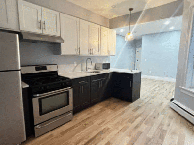 81 Bostwick Ave #1R Jersey City, NJ 07305