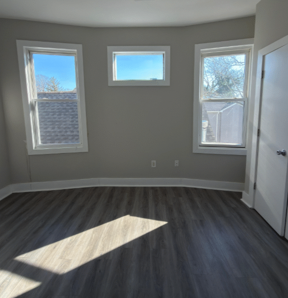 791 S 15th St #3, Newark, NJ 07108