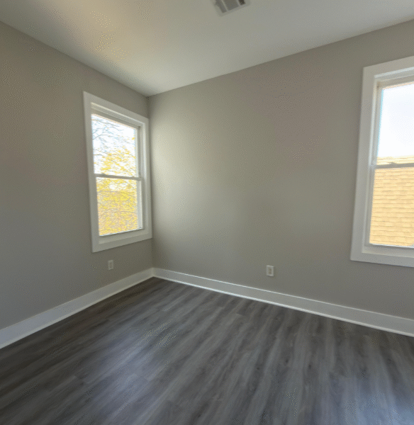 791 S 15th St #3, Newark, NJ 07108