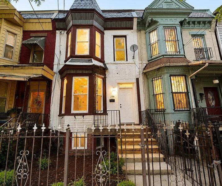 271 1/2 6th Avenue #FullHouse, Newark, Nueva Jersey, EE. UU.