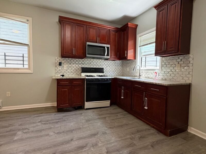 78 E 22nd St #3, Bayonne, Nueva Jersey, EE. UU.
